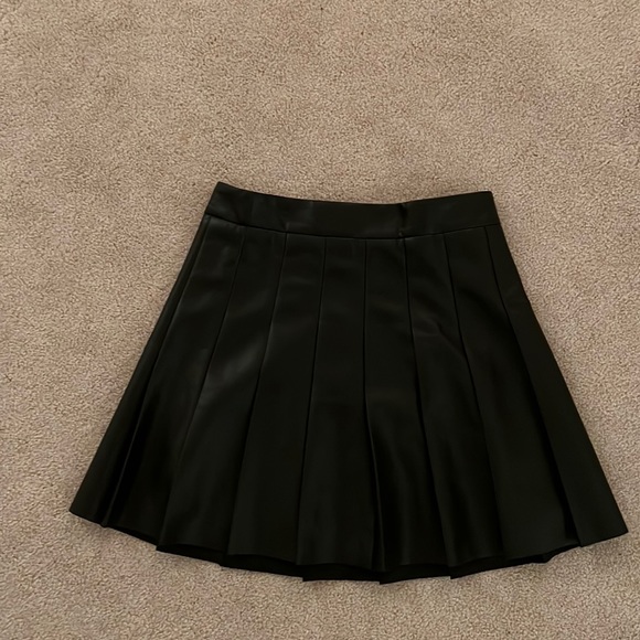 Aritzia Skirts Aritzia Sunday Best Leather Skirt Poshmark